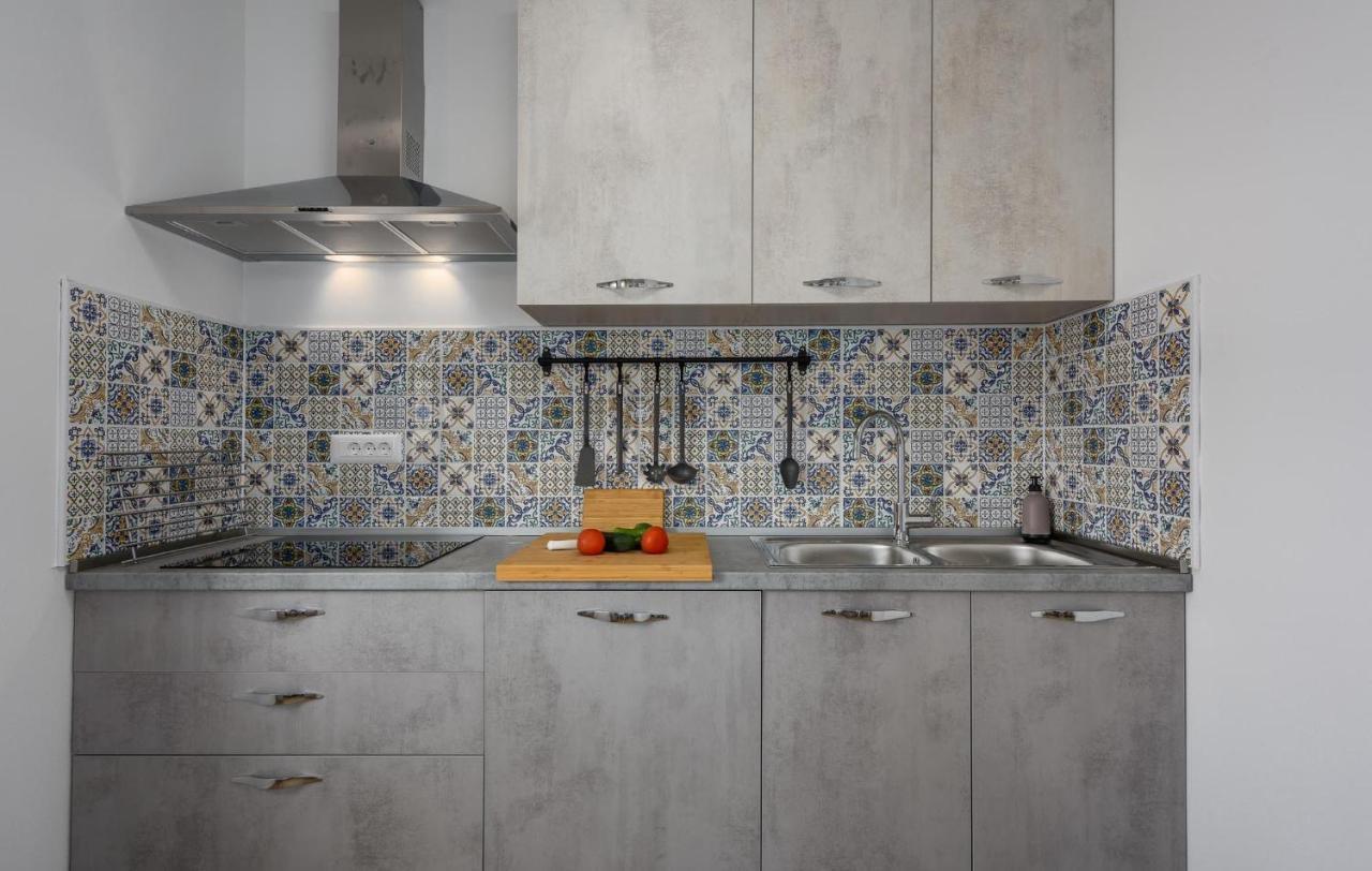 Apartmani Lucija Porec Esterno foto