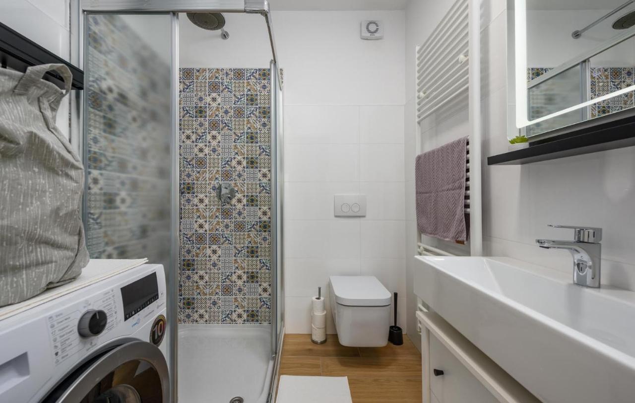 Apartmani Lucija Porec Esterno foto