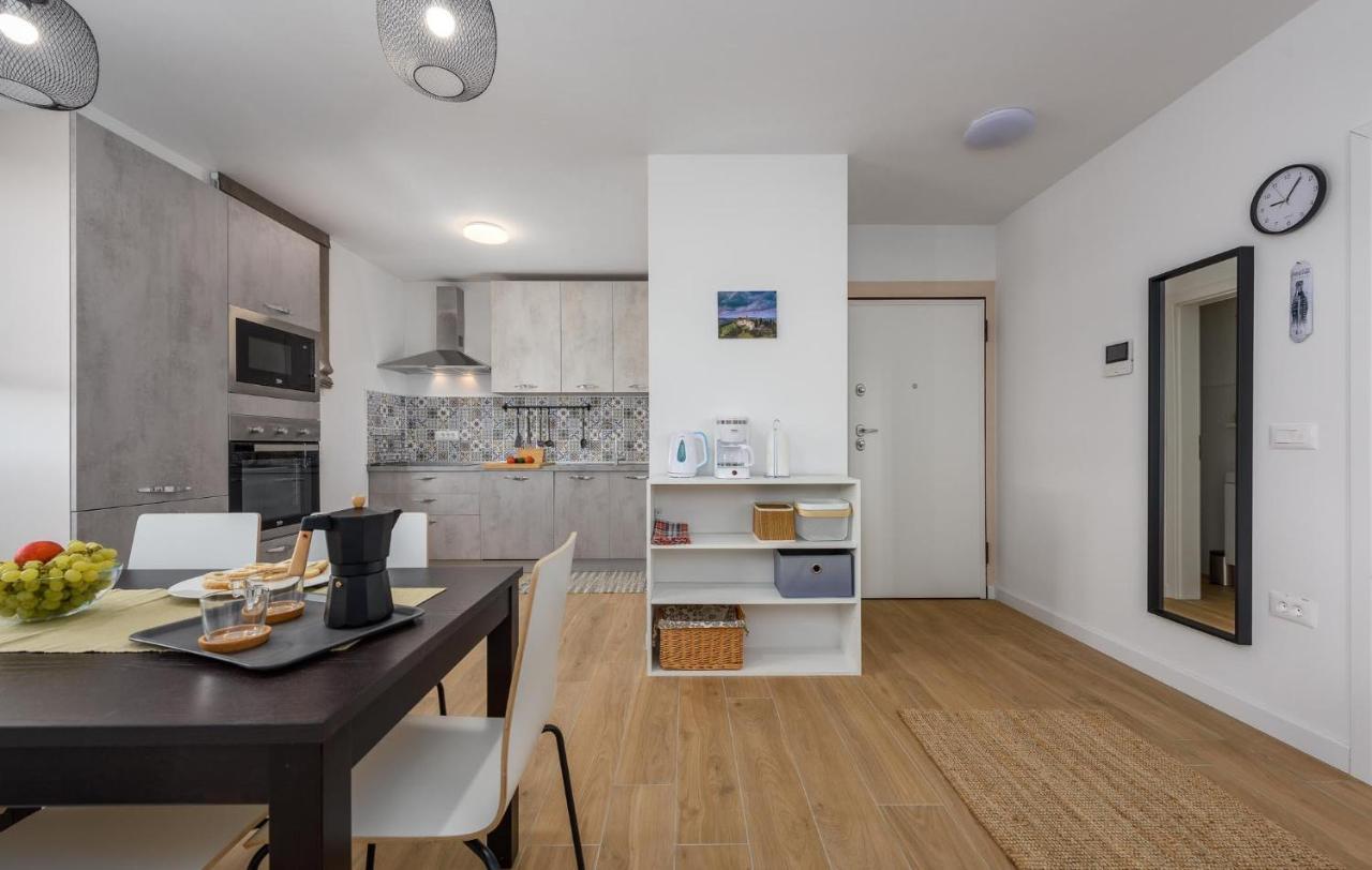 Apartmani Lucija Porec Esterno foto