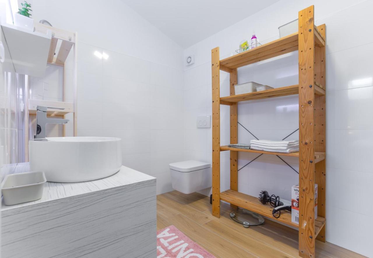 Apartmani Lucija Porec Esterno foto