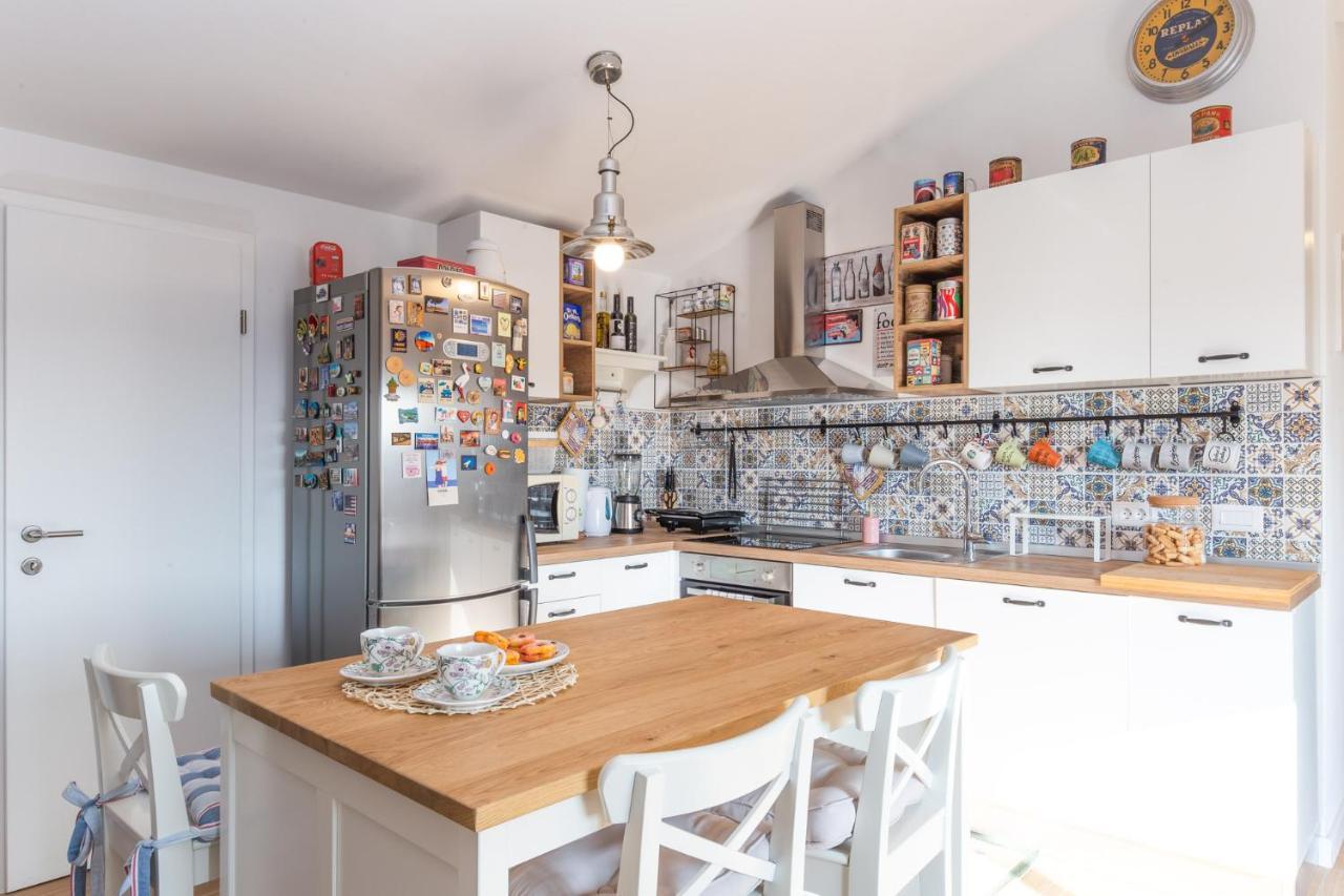 Apartmani Lucija Porec Esterno foto